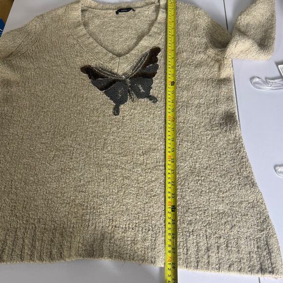 Zara Women's Tan Beige Alpaca Wool Knit Butterfly Sequin Beaded Sweater Top Sz M - Picture 9 of 9